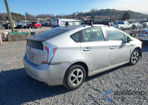 2015 Toyota Prius Two z USA, uszkodzony, nr VIN JTDKN3DU2F0449228